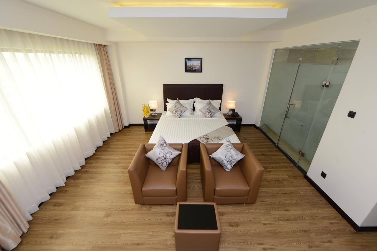 Hotel Lexus Yangon Eksteriør bilde